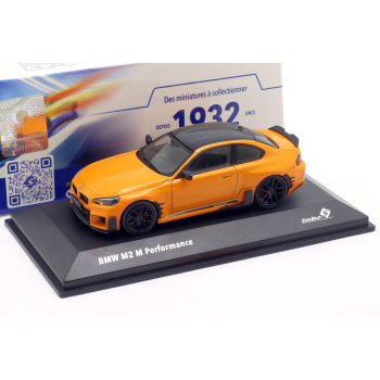 BMW M2 M Performance (G87) 2024 Papaya Orange - skala 1:43 - Solido